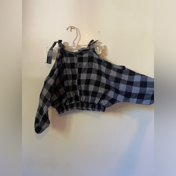 Girls shirt - Picture 3 of 5